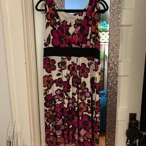 Ronnie Nicole ladies sleeveless Dress